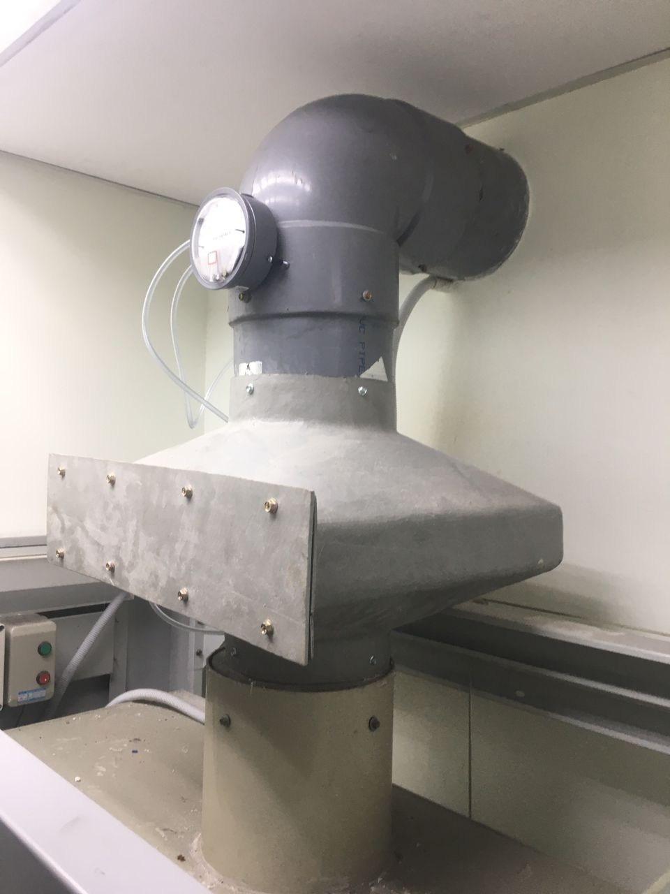 Ducted Fume Hood with Duct Work and Chimney - DOE Approval standard - Image 4