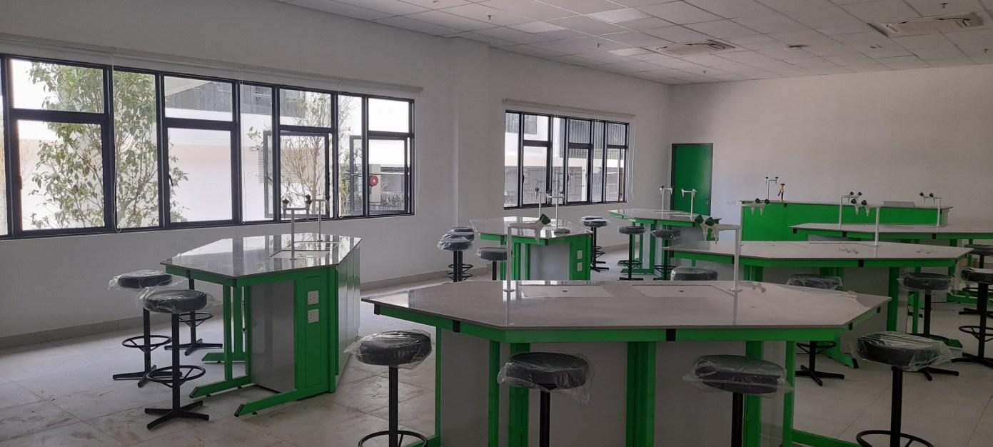 Student Bench - Image 5