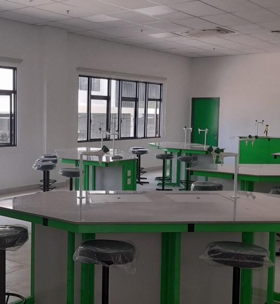labid-studentbench-6
